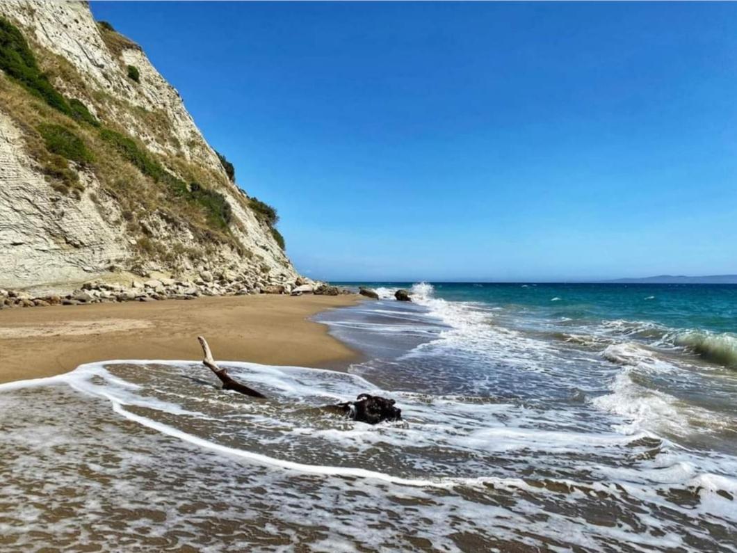 Charming Beach Studios Kávos Dış mekan fotoğraf